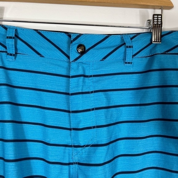 Quiksilver Amphibian Mens size 36 Shorts Swim Trunks Blue Stripe Stretch - Picture 3 of 13